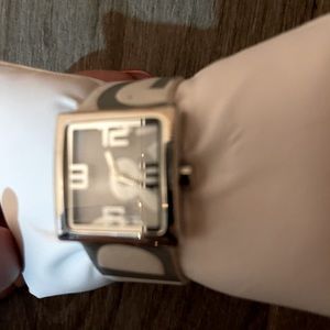 D&G autentic whatches its work